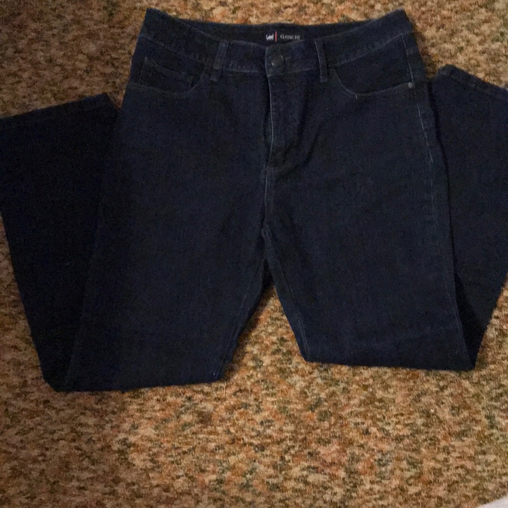 Lee Classic Fit Petite Jeans